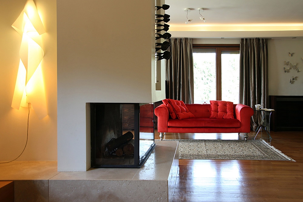 RISIO SINGLE HOUSE