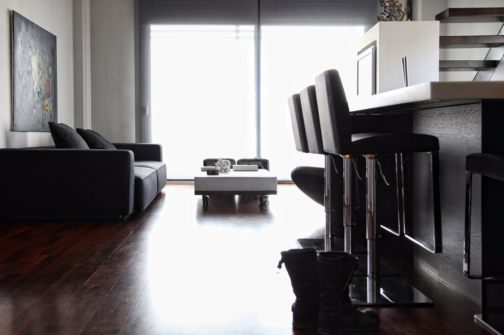 EAST SIDE APPARTMENT